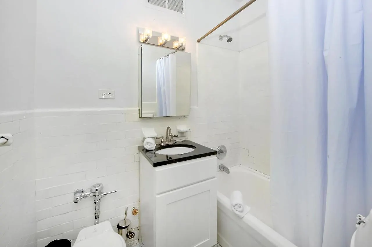 Modern Midtown East Apartments In Nyc New York 0*,