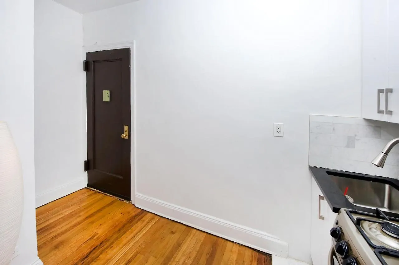 Modern Midtown East Apartments In Nyc New York 0*,