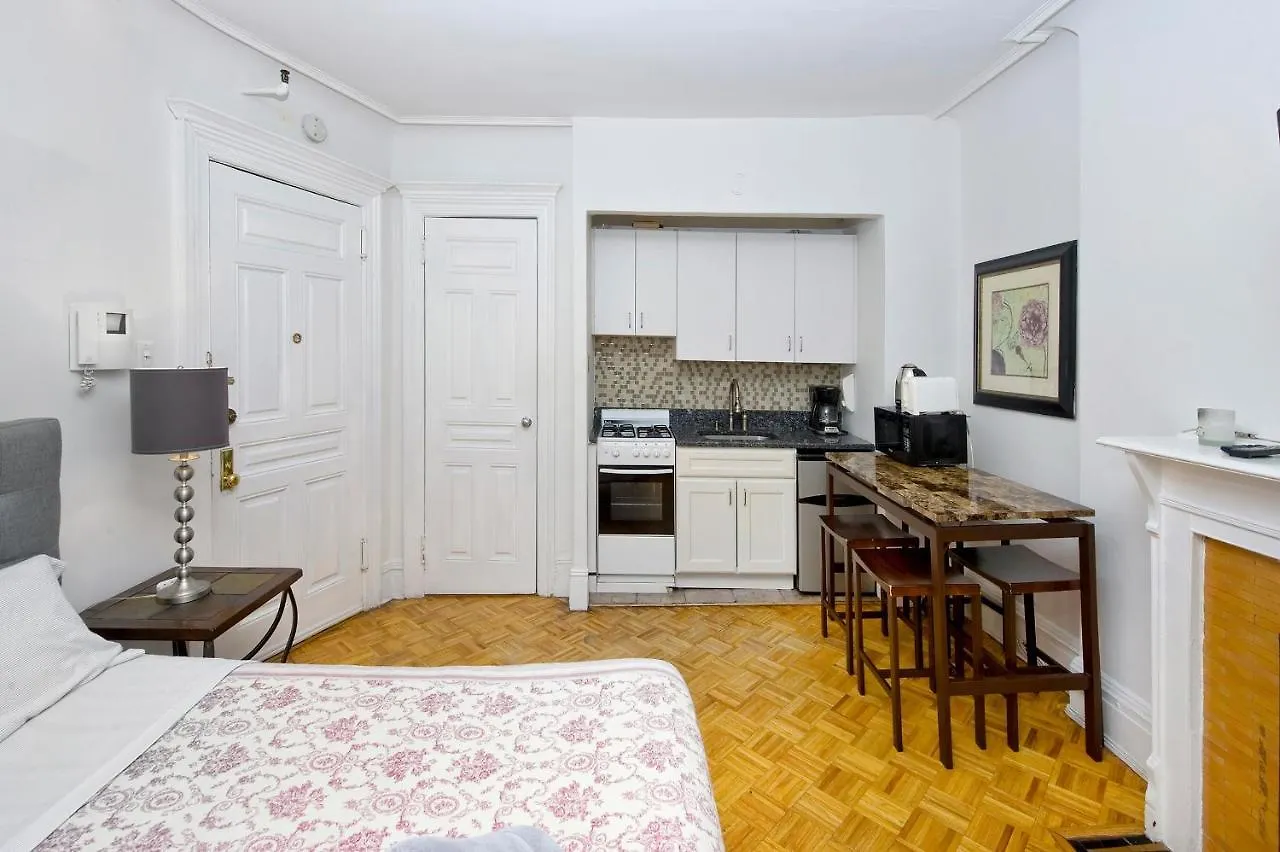 Modern Midtown East Apartments In Nyc 纽约 美国